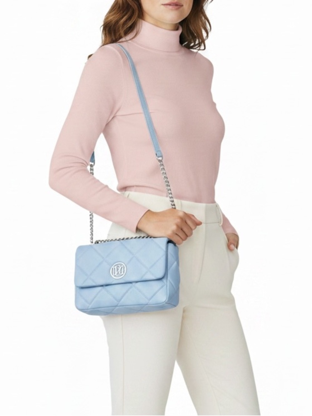 Badgley Mischka NWT Light Blue Quilted Chain Bag